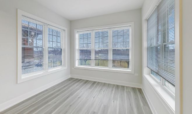 20 S Hamlin Blvd, Chicago, IL for sale - Interior Photo - Image 3 of 7