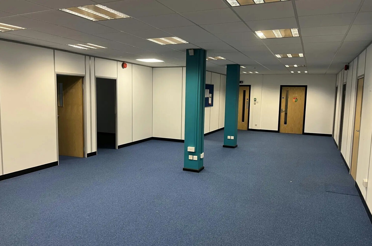 6-10 Leigh Rd, Eastleigh for lease Interior Photo- Image 1 of 2