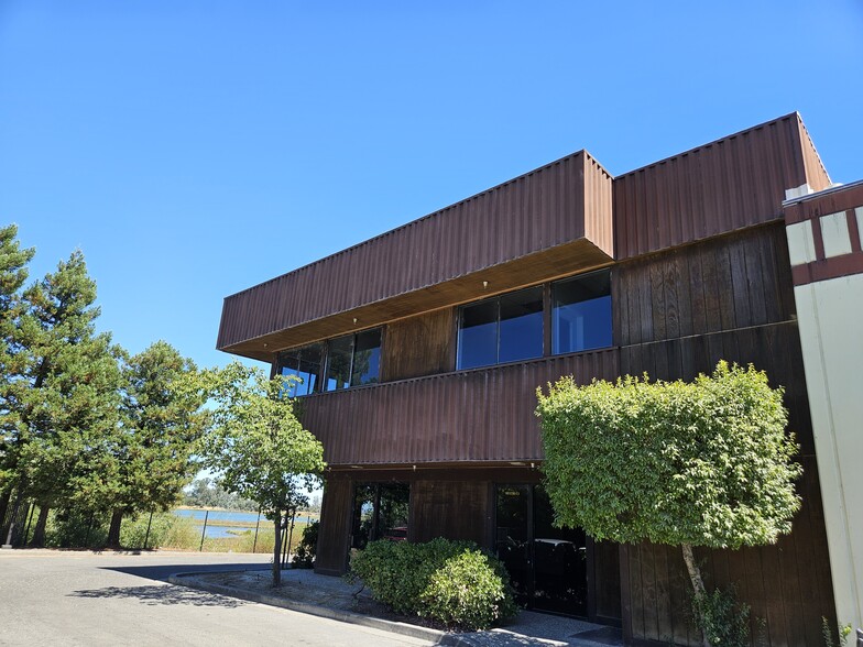 20A Pimentel Ct, Novato, CA for lease - Building Photo - Image 2 of 5