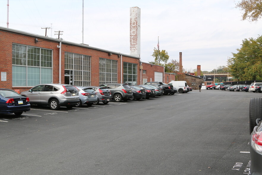 1700 Union Ave, Baltimore, MD for lease - Building Photo - Image 1 of 13