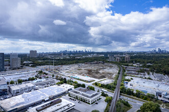 885 Don Mills Rd, Toronto, ON - aerial  map view