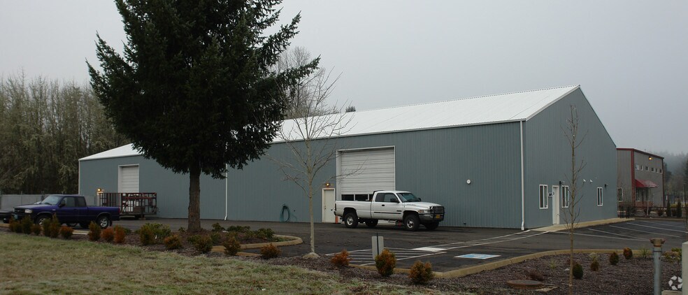 2075 Getty Ct, Cottage Grove, OR for sale - Primary Photo - Image 1 of 1