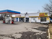 16277 Rue Sherbrooke E, Montréal QC - Convenience Store