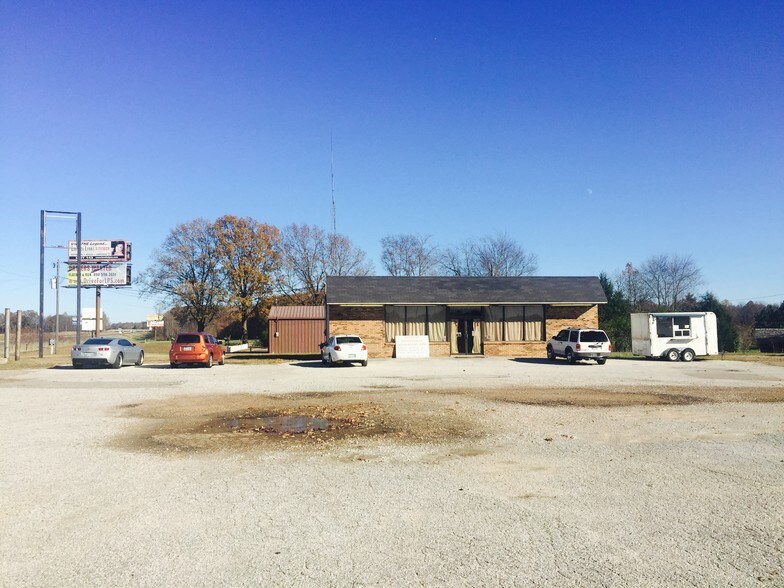 I40 & Hwy 22, Lexington, TN for sale - Primary Photo - Image 1 of 1