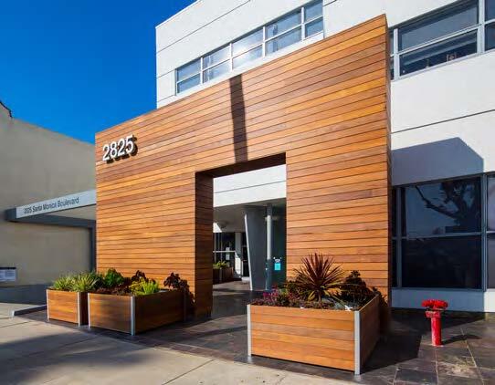 2825 Santa Monica Blvd, Santa Monica, CA for lease - Building Photo - Image 3 of 6