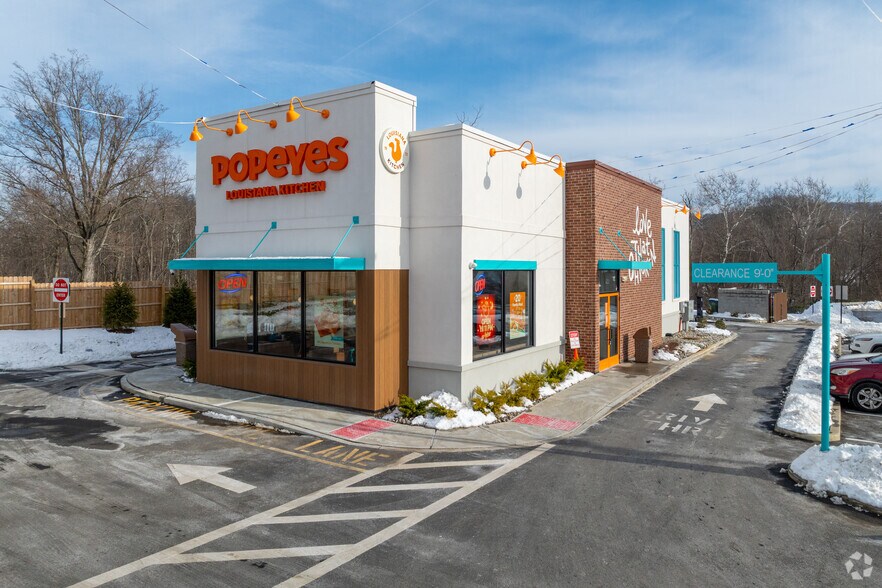 1940 Rt-57, Hackettstown, NJ for sale - Primary Photo - Image 1 of 1