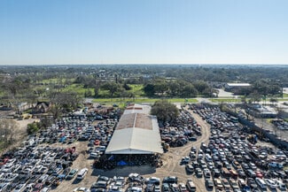13130 Cullen Blvd, Houston TX - Automotive Property