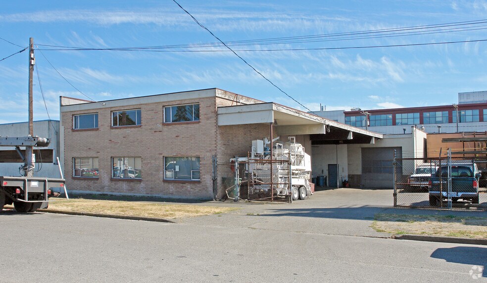 4816 15th Ave NW, Seattle, WA for sale - Primary Photo - Image 1 of 1