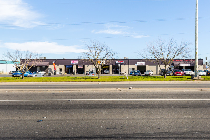 8101 Elder Creek Rd, Sacramento, CA for lease - Primary Photo - Image 1 of 8