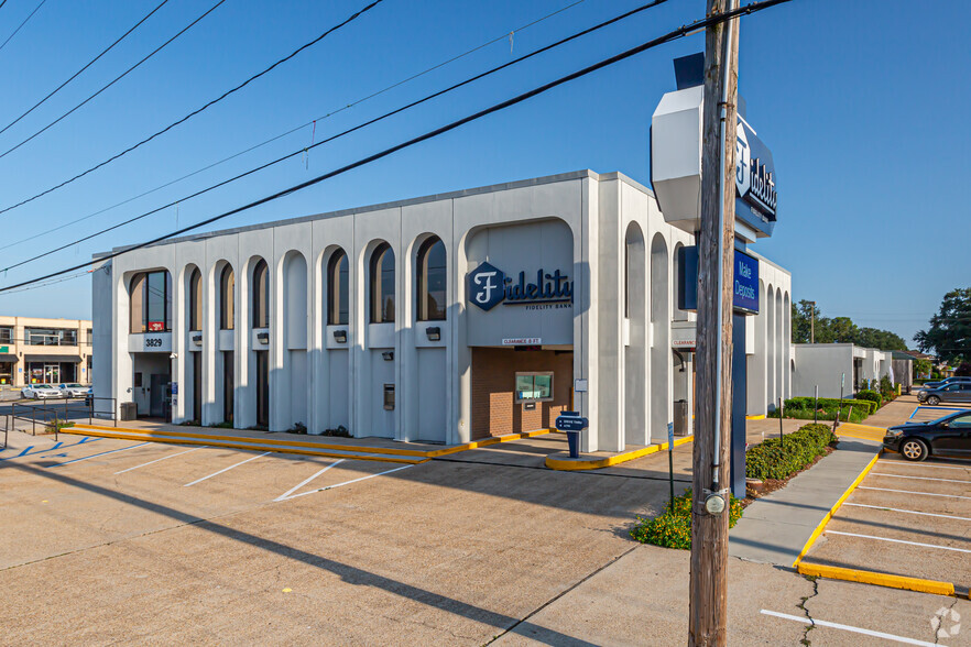 3829 W Veterans Blvd, Metairie, LA for sale - Primary Photo - Image 1 of 1