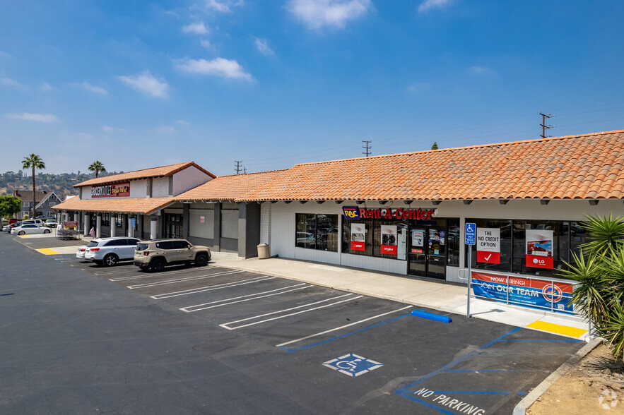 5461-5485 N Figueroa St, Los Angeles, CA for lease - Building Photo - Image 3 of 4