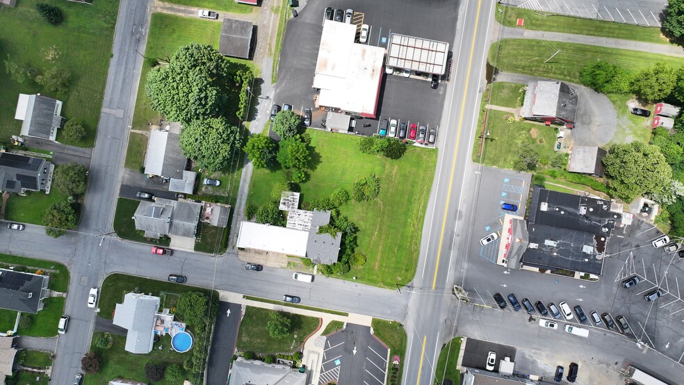 4100 William Penn Hwy, Easton, PA for lease - Building Photo - Image 2 of 13