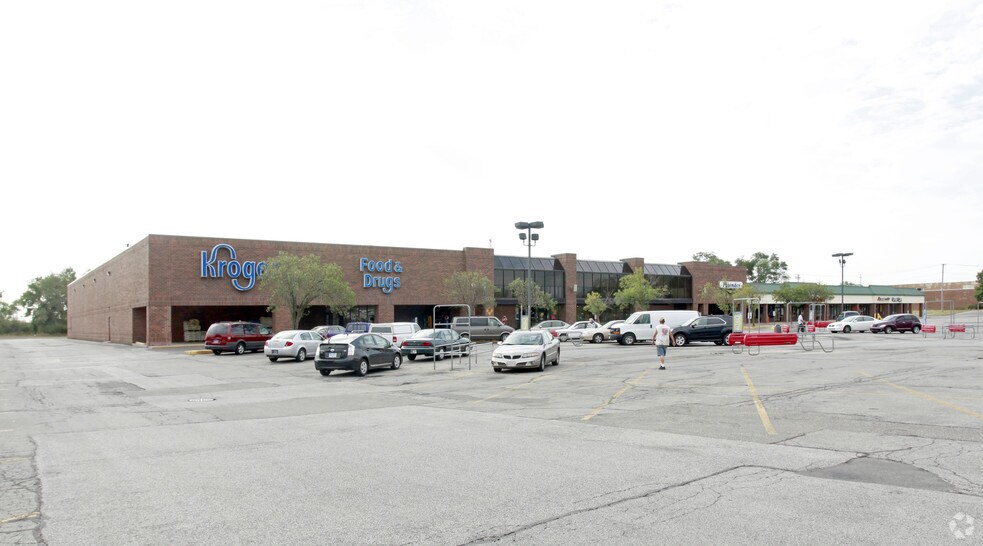 910-930 S Merrifield Ave, Mishawaka, IN for sale - Primary Photo - Image 1 of 1