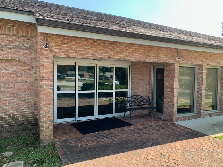 2724 Warm Springs Rd, Columbus, GA 31904 Office/Medical for Lease