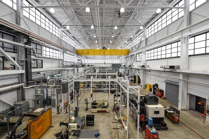 683 Northland Ave, Buffalo, NY for lease - Interior Photo - Image 2 of 2