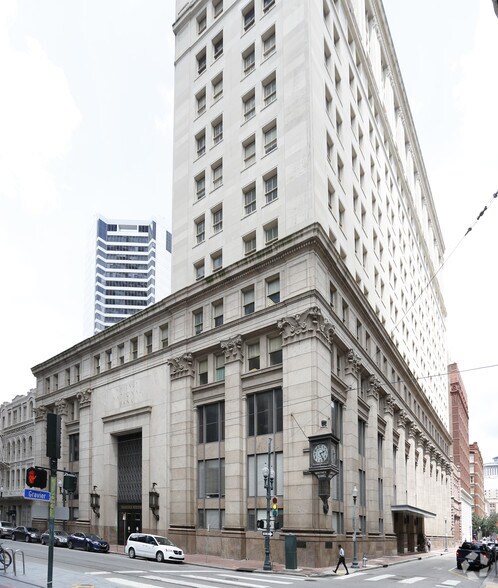 228 St. Charles Ave, New Orleans, LA for sale - Primary Photo - Image 1 of 1