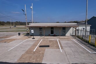1230 Industrial Park Rd, Columbia, TN for lease Interior Photo- Image 1 of 6
