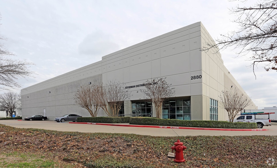 2880 113th St, Grand Prairie, TX for sale - Primary Photo - Image 1 of 1