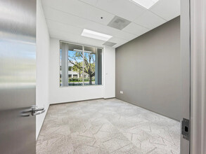 7525 Irvine Center Dr, Irvine, CA for lease Interior Photo- Image 2 of 10