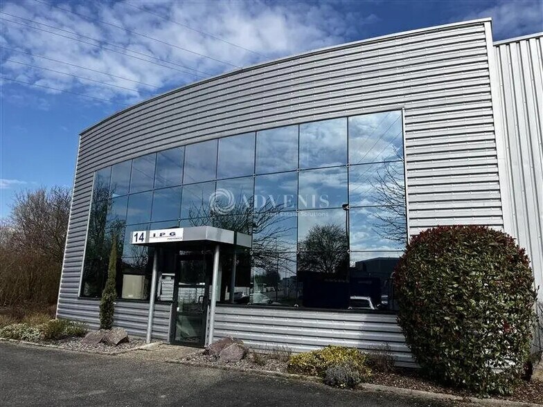 Flex in Eckbolsheim for lease - Building Photo - Image 2 of 8