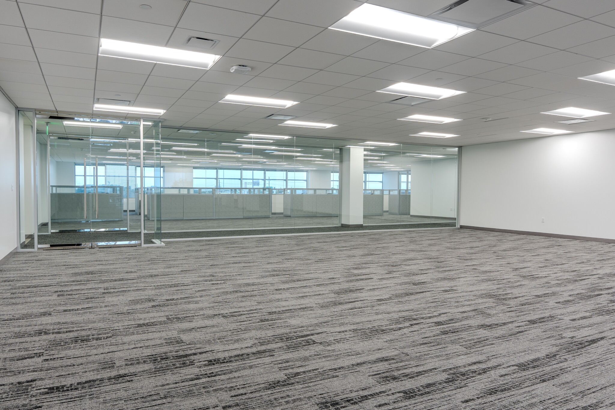 19219 Katy Fwy, Houston, TX for lease Interior Photo- Image 1 of 4