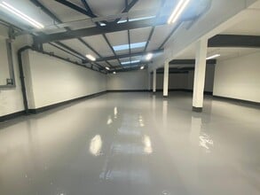 16 Andre St, London for lease Interior Photo- Image 1 of 3