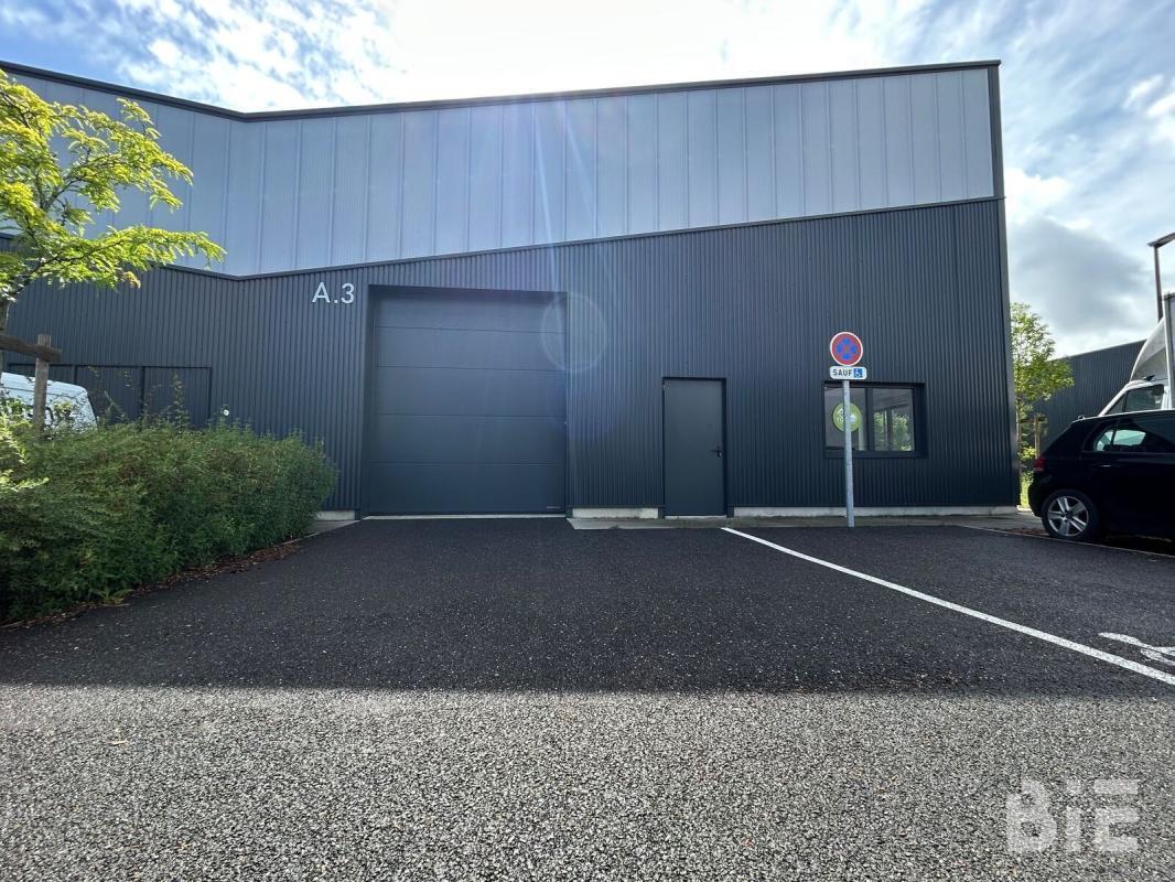 Flex in Mérignac for lease Building Photo- Image 1 of 13