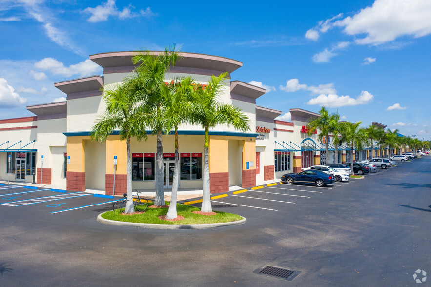 2612 Santa Barbara Blvd, Cape Coral, FL for lease - Building Photo - Image 3 of 7