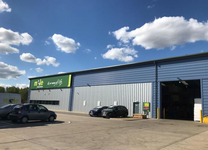 St Leger Dr, Newmarket for sale Primary Photo- Image 1 of 1