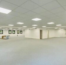 31 Place Jules Grandclément, Villeurbanne for lease Interior Photo- Image 2 of 5