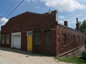 10967 Division St, Blue Mounds, WI for sale - Primary Photo - Image 1 of 1