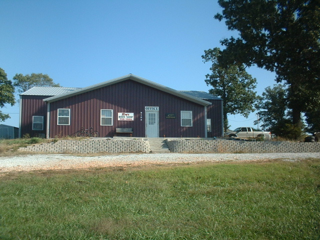 9182 Highway 412, Huntsville, AR for sale - Primary Photo - Image 1 of 1