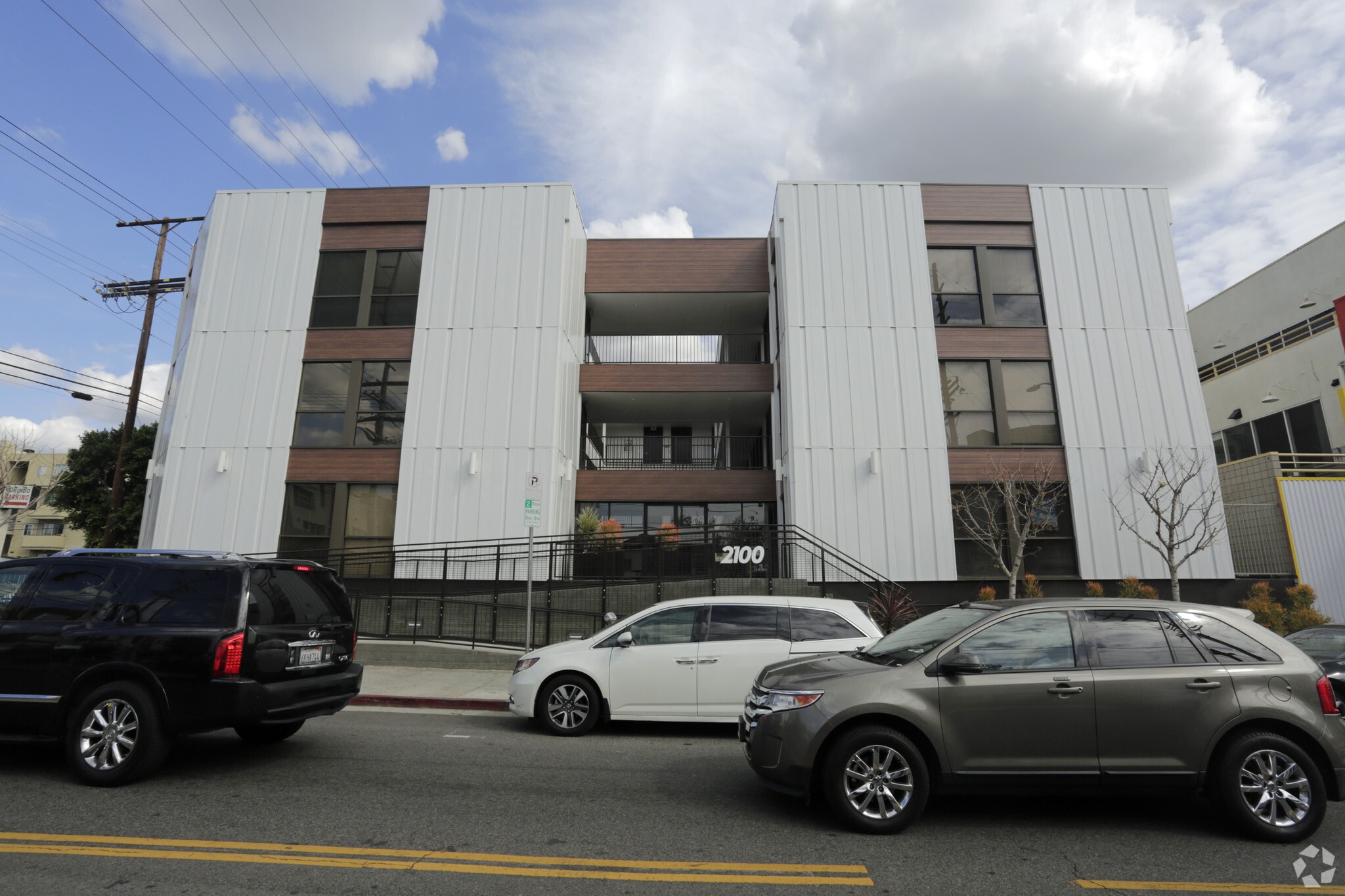 2100 Sawtelle Blvd, Los Angeles, CA 90025 Office for Lease