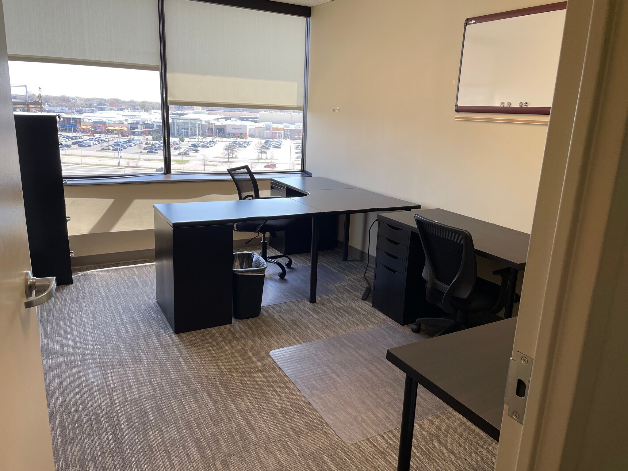 6564 Loisdale Ct Springfield VA 22150 Offices at Springfield Town