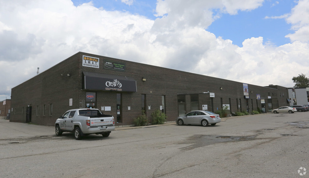 1450 Hopkins St, Whitby, ON for lease - Primary Photo - Image 1 of 5