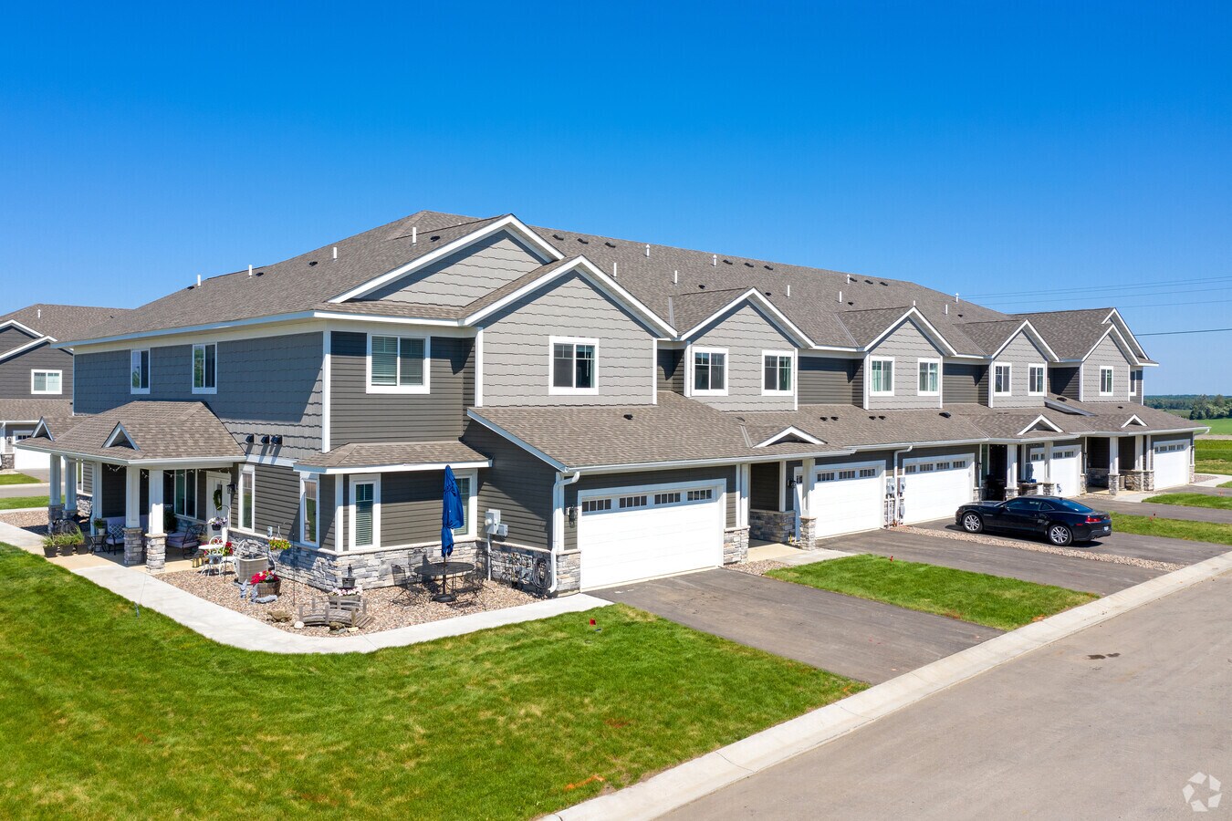 692 Stone Haven Dr, Byron, MN 55920