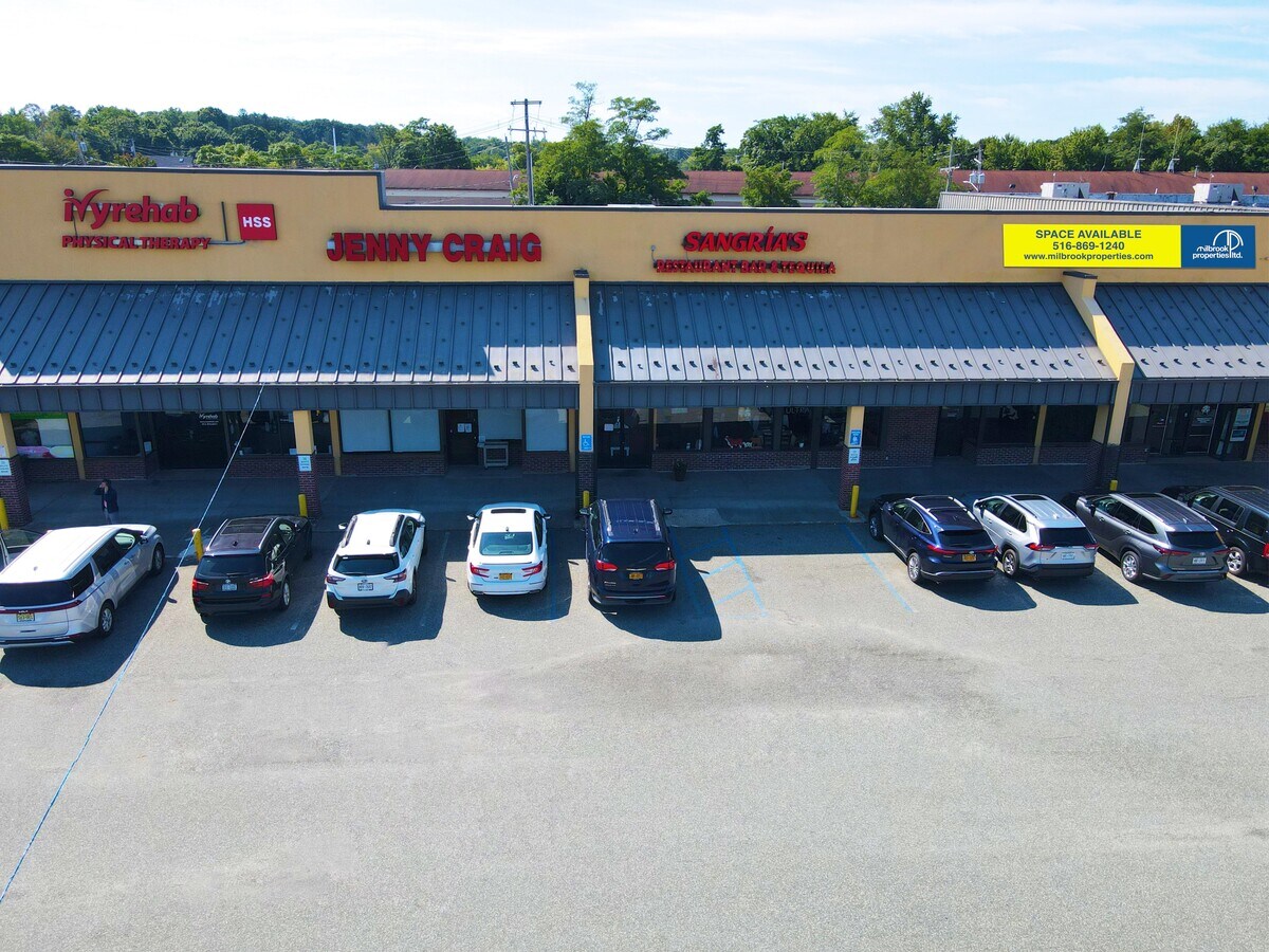 400430 Market St, Nanuet, NY 10954