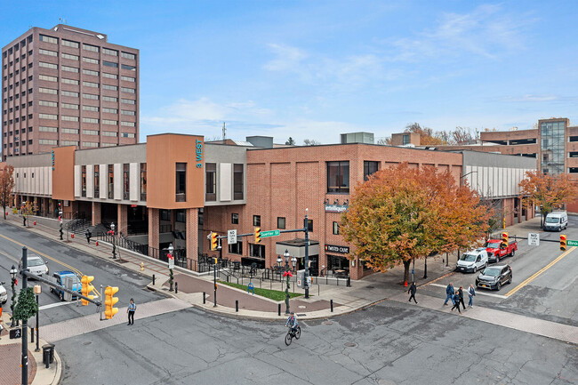 More details for 3 W Broad St, Bethlehem, PA - Multiple Space Uses for Lease