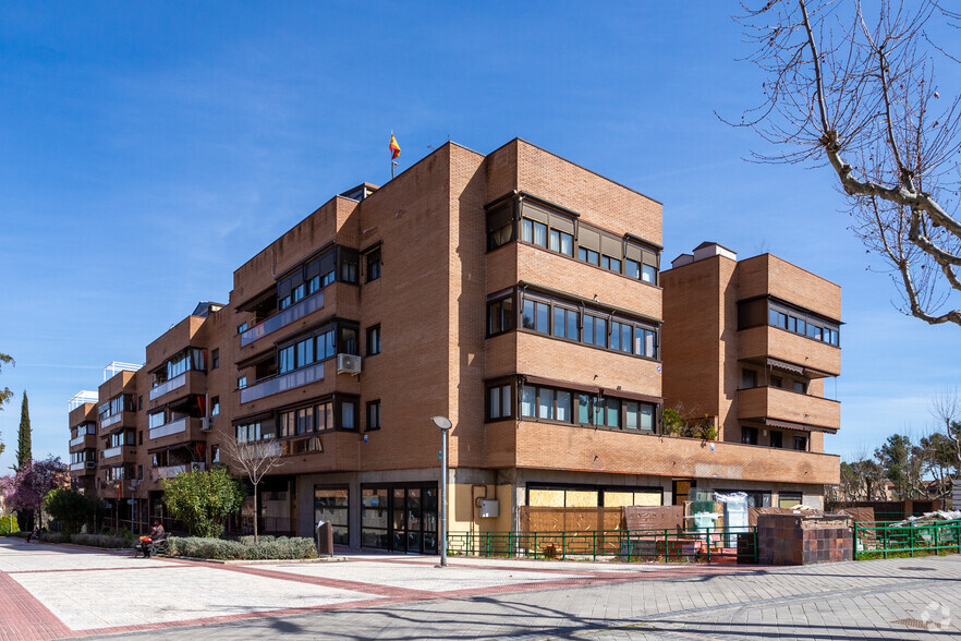 Calle París, 2, Pozuelo De Alarcón, Madrid for lease - Building Photo - Image 1 of 3