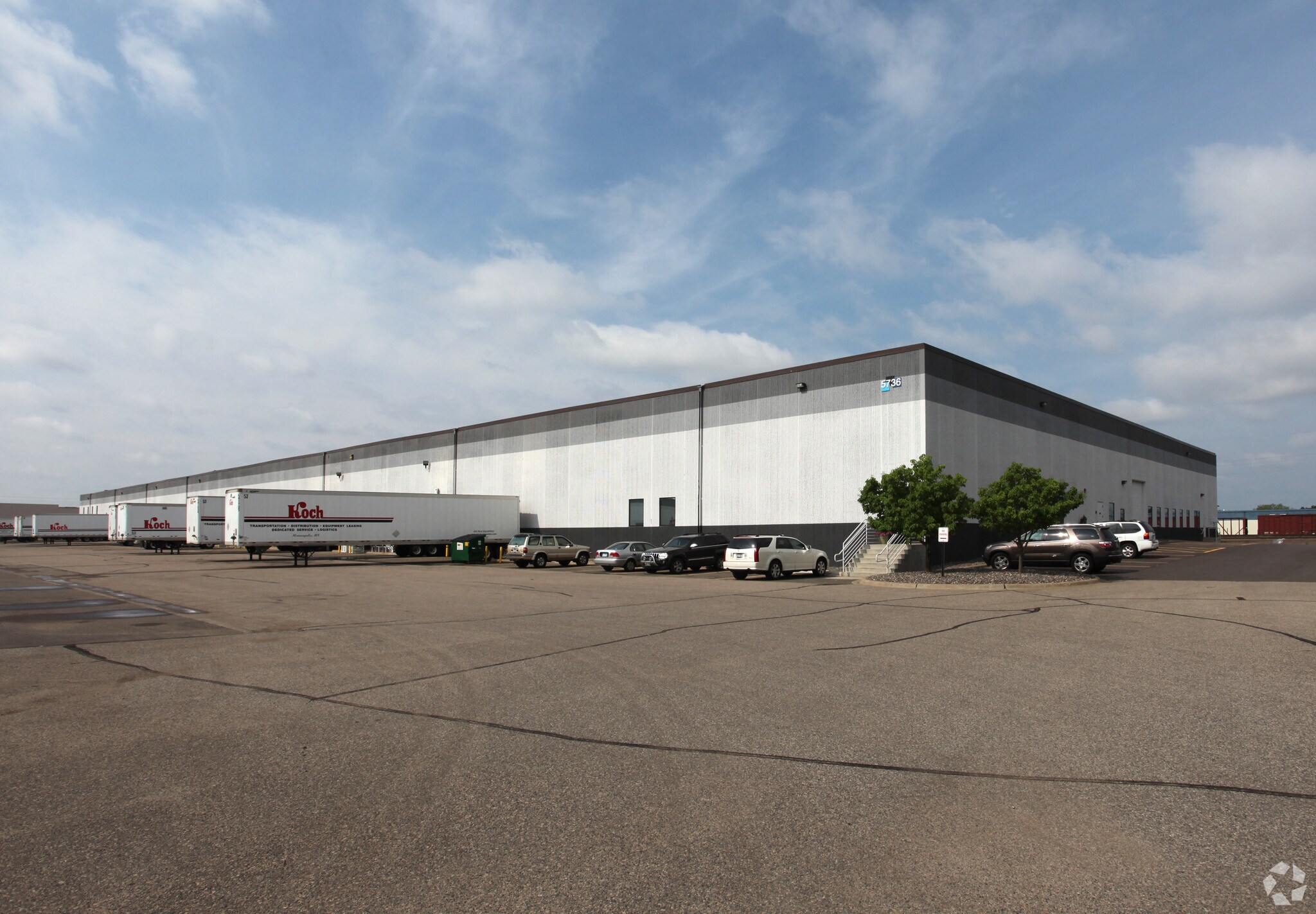 5730-5736 Main St NE, Fridley, MN for sale Primary Photo- Image 1 of 1