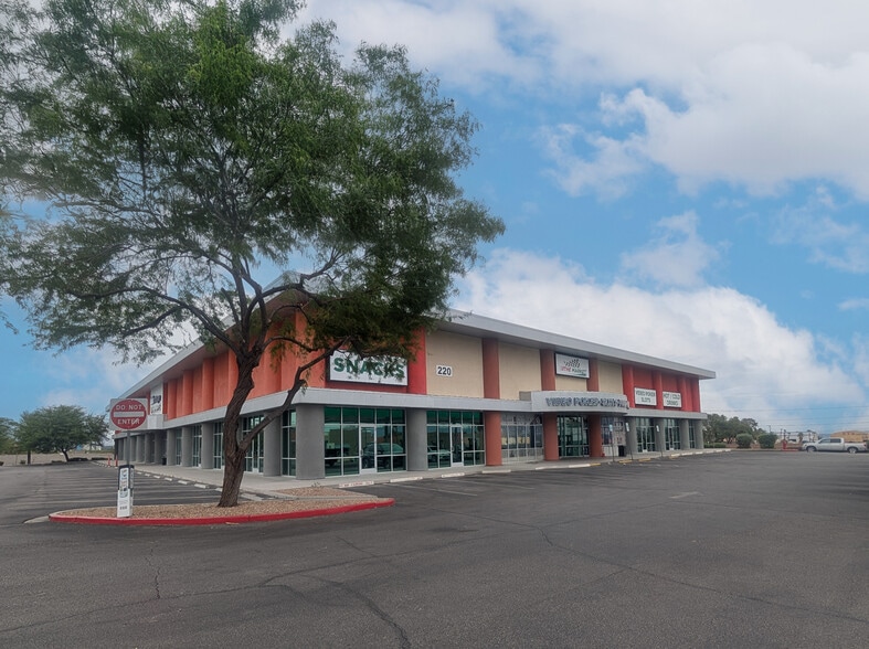 220 E Warm Springs Rd, Las Vegas, NV for lease - Building Photo - Image 2 of 5