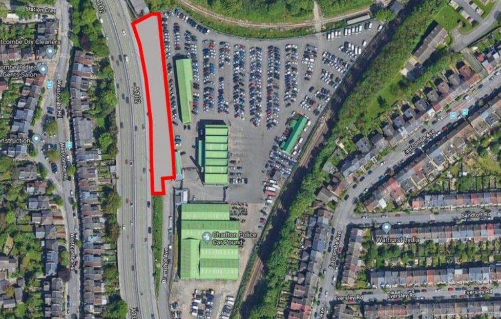 Bramshot Ave, London for sale Primary Photo- Image 1 of 1