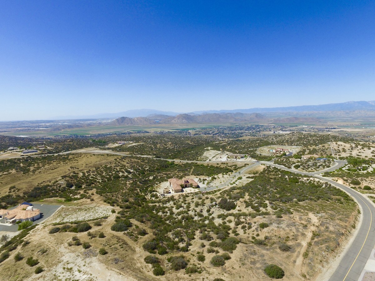 View Photo