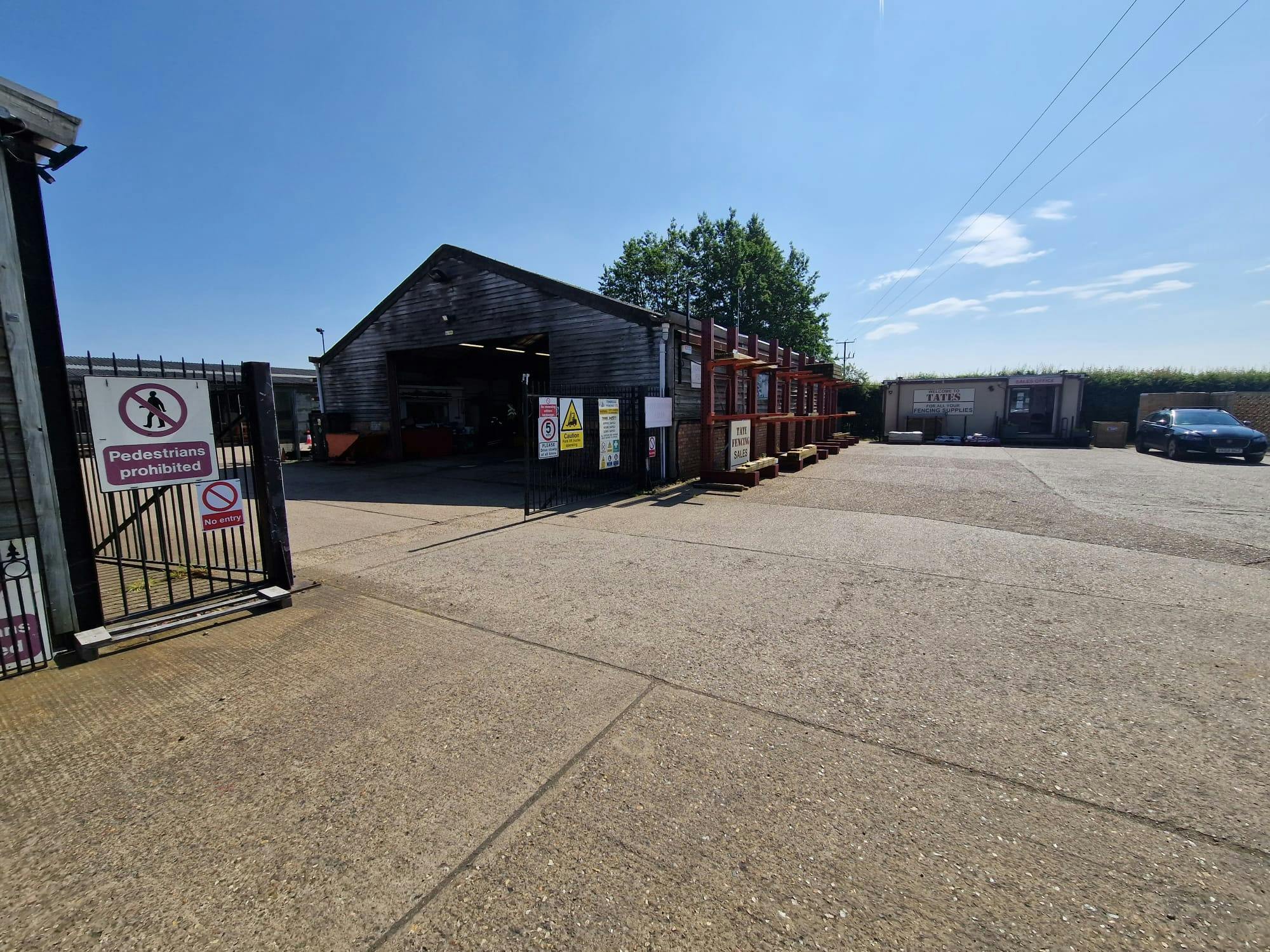 Court Ln, Hadlow for lease Building Photo- Image 1 of 6