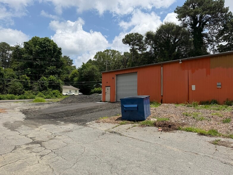 137 Booth Rd SW, Marietta, GA for sale - Building Photo - Image 3 of 13