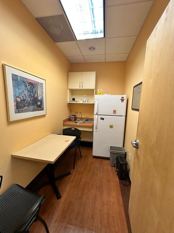 2530 Gaskins Rd, Richmond, VA 23238 - Unit C - - Interior Photo - Image 1 of 4