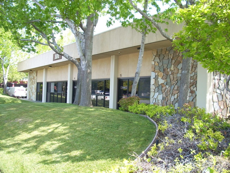 101 Industrial Rd, Belmont, CA for lease - Building Photo - Image 3 of 17