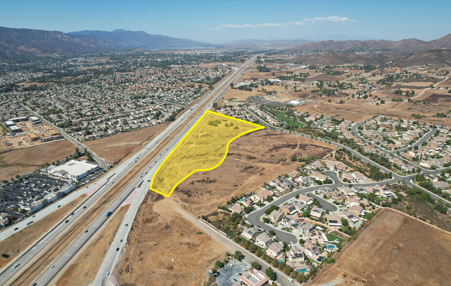 I-15 & Clinton Keith rd, Wildomar, CA for sale - Aerial - Image 3 of 14