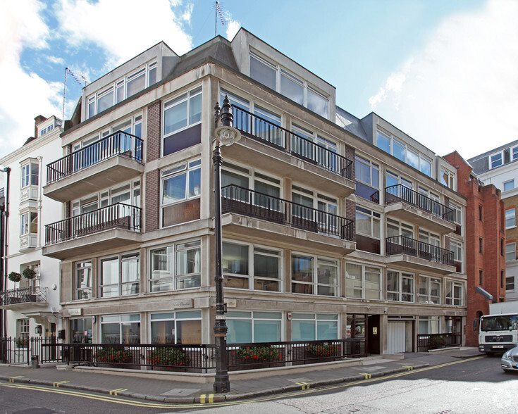 4-6 Deanery St, London for lease - Building Photo - Image 1 of 2