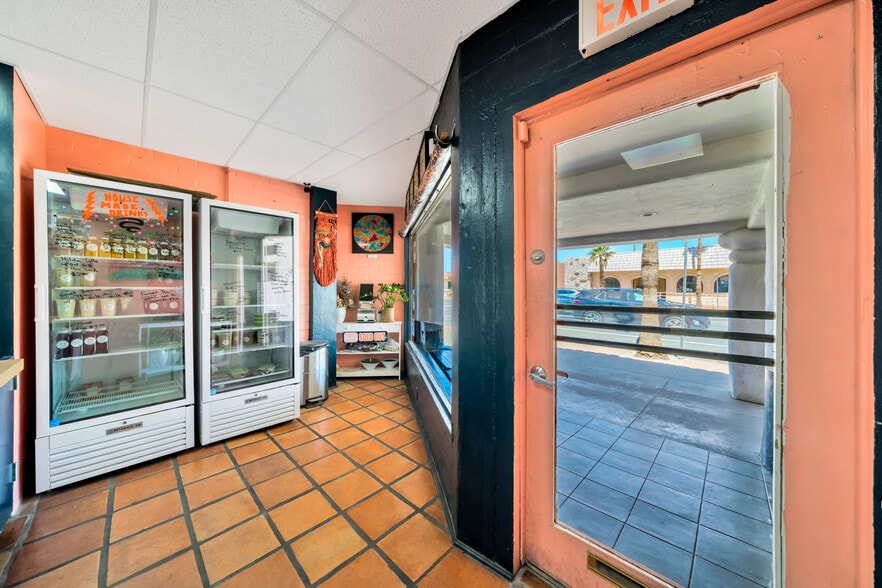 73489 29 Palms Hwy, Twentynine Palms, CA for sale - Building Photo - Image 3 of 35